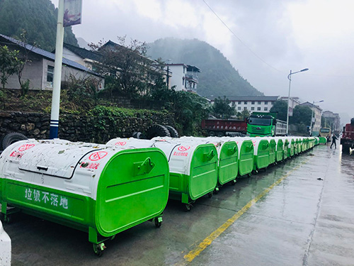 勾臂車(chē)?yán)?></div>

          <div   id=